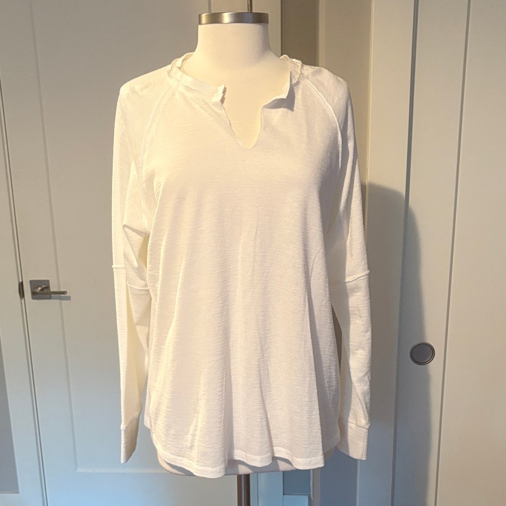 Doe & Rae Classic White Long Sleeve Top NWOT Sz 1x